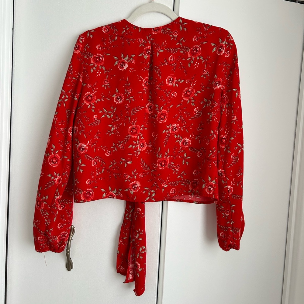 Dynamite Wrap Top - Picture 3 of 3